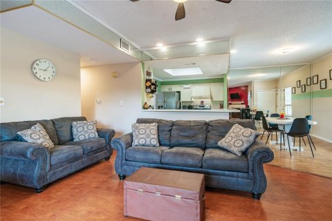 Condo in Tampa, Florida, 3 bedrooms  № 1847218 - photo 11