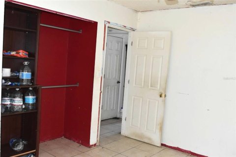 House in Immokalee, Florida 4 bedrooms, 114.46 sq.m. № 2148205 - photo 11