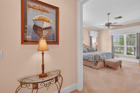 Casa en venta en Mount Dora, Florida, 4 dormitorios, 312.52 m2 № 1915466 - foto 28