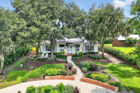 Casa en venta en Mount Dora, Florida, 4 dormitorios, 312.52 m2 № 1915466 - foto 8