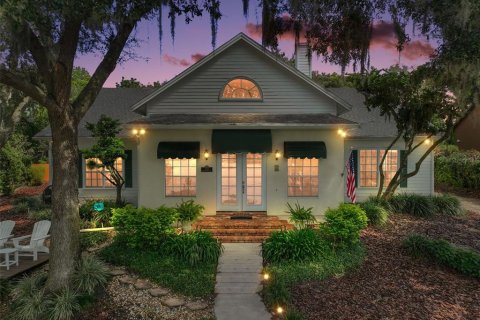 Casa en venta en Mount Dora, Florida, 4 dormitorios, 312.52 m2 № 1915466 - foto 2