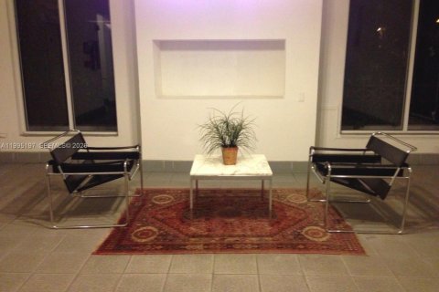 Apartamento en alquiler en Miami Beach, Florida, 40.04 m2 № 2062686 - foto 14