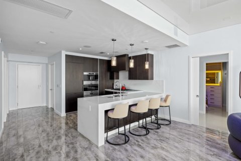 Condo in Fort Lauderdale, Florida, 2 bedrooms № 2420829 - photo 8