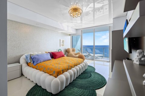 Condo in Fort Lauderdale, Florida, 2 bedrooms № 2420829 - photo 13