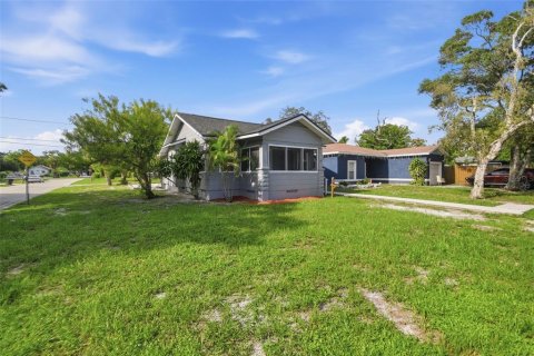 Villa ou maison à vendre à Saint Petersburg, Floride: 3 chambres, 102.75 m2 № 2284587 - photo 3