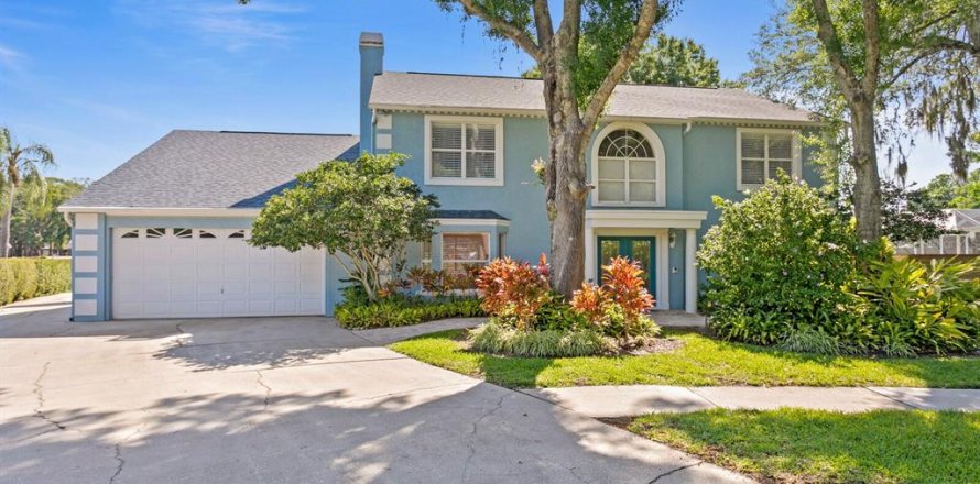 Villa ou maison à Tampa, Floride 5 chambres, 384.99 m2 № 1661879