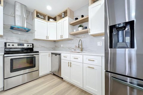 Copropriété à vendre à Delray Beach, Floride: 1 chambre, 66.89 m2 № 1982327 - photo 12