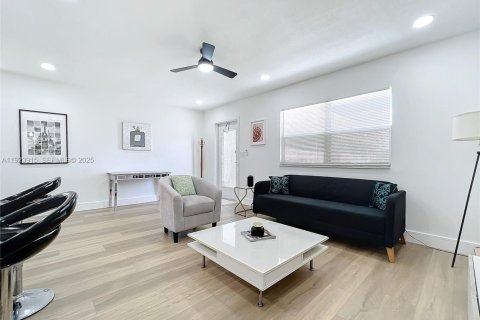 Copropriété à vendre à Delray Beach, Floride: 1 chambre, 66.89 m2 № 1982327 - photo 2