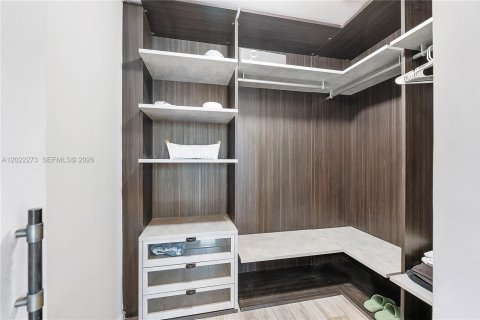 Купить кондоминиум в Майами, Флорида 3 спальни, 127.09м2, № 2257013 - фото 6