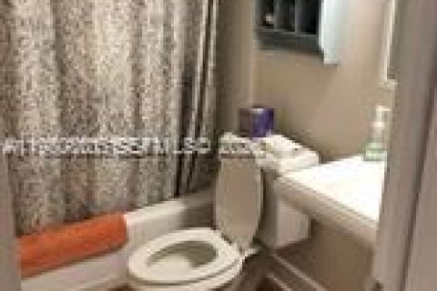 Copropriété à louer à Delray Beach, Floride: 2 chambres, 91.42 m2 № 2046489 - photo 6