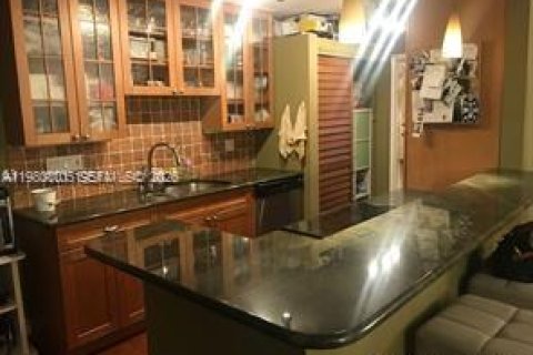 Copropriété à louer à Delray Beach, Floride: 2 chambres, 91.42 m2 № 2046489 - photo 5