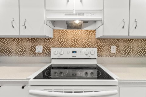 Casa en venta en Ocala, Florida, 3 dormitorios, 158.86 m2 № 1725660 - foto 13