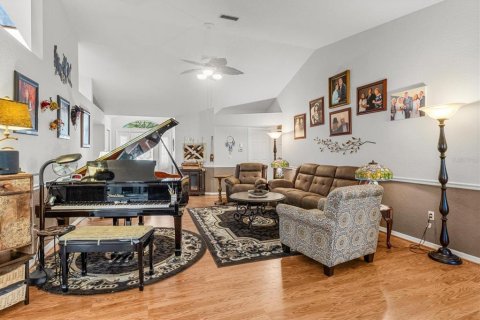 Casa en venta en Ocala, Florida, 3 dormitorios, 158.86 m2 № 1725660 - foto 8