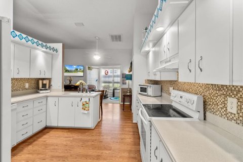 Casa en venta en Ocala, Florida, 3 dormitorios, 158.86 m2 № 1725660 - foto 10