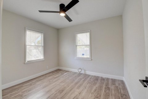 Villa ou maison à vendre à Delray Beach, Floride: 2 chambres, 89 m2 № 2355442 - photo 9
