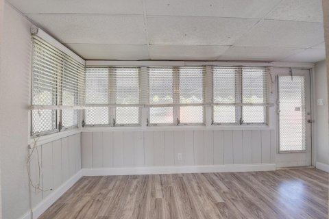 Villa ou maison à vendre à Delray Beach, Floride: 2 chambres, 89 m2 № 2355442 - photo 10