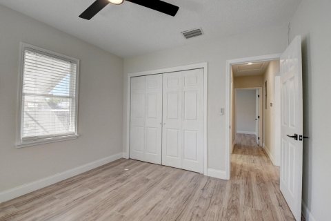 Villa ou maison à vendre à Delray Beach, Floride: 2 chambres, 89 m2 № 2355442 - photo 6
