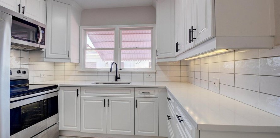 Villa ou maison à Delray Beach, Floride 2 chambres, 89 m2 № 2355442