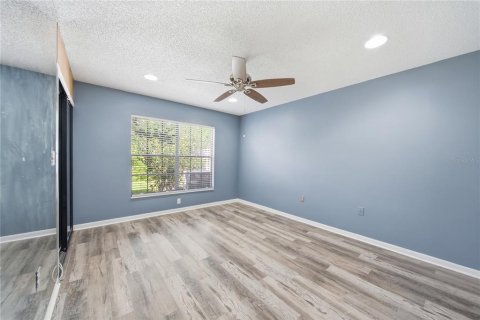 House in Tarpon Springs, Florida 2 bedrooms, 108.7 sq.m. № 2217418 - photo 16