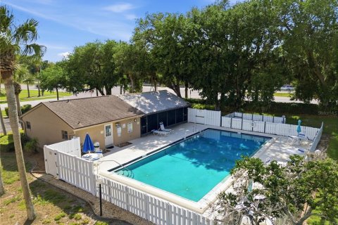 House in Tarpon Springs, Florida 2 bedrooms, 108.7 sq.m. № 2217418 - photo 27