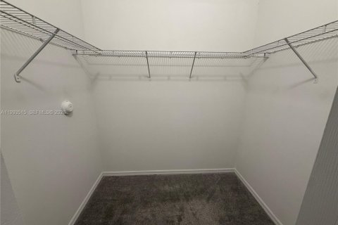 Купить таунхаус в Хомстед, Флорида 3 спальни, 147.16м2, № 2057225 - фото 17