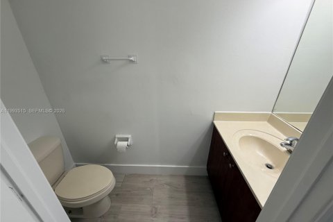 Купить таунхаус в Хомстед, Флорида 3 спальни, 147.16м2, № 2057225 - фото 11