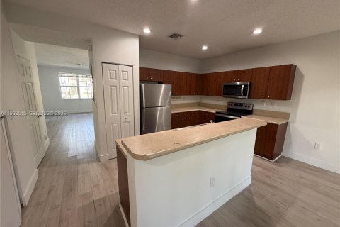 Купить таунхаус в Хомстед, Флорида 3 спальни, 147.16м2, № 2057225 - фото 8