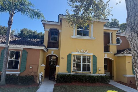 Таунхаус в Хомстед, Флорида 3 спальни, 147.16м2 № 2057225