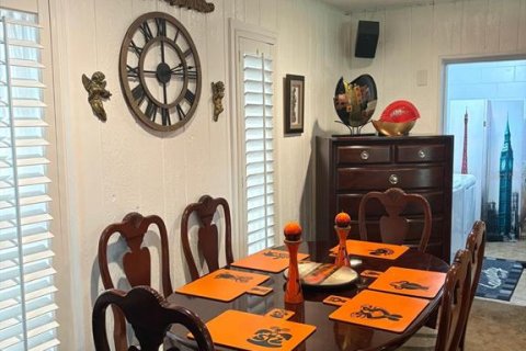 Casa en venta en Orlando, Florida, 4 dormitorios, 216.93 m2 № 2386317 - foto 12