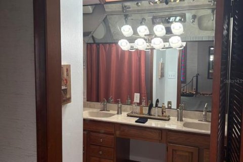 Casa en venta en Orlando, Florida, 4 dormitorios, 216.93 m2 № 2386317 - foto 17