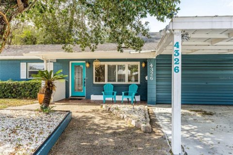 Casa en venta en Orlando, Florida, 4 dormitorios, 216.93 m2 № 2386317 - foto 2