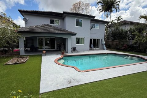 House in Miami, Florida 4 bedrooms, 235.51 sq.m. № 2046609 - photo 29