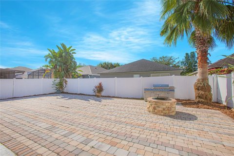Casa en venta en Orlando, Florida, 4 dormitorios, 196.49 m2 № 1902416 - foto 19