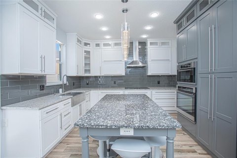 Casa en venta en Orlando, Florida, 4 dormitorios, 196.49 m2 № 1902416 - foto 22