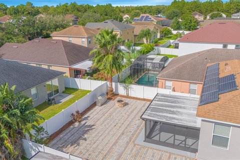 Casa en venta en Orlando, Florida, 4 dormitorios, 196.49 m2 № 1902416 - foto 14