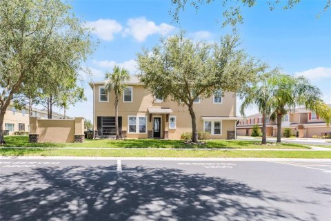 Touwnhouse à vendre à Kissimmee, Floride: 4 chambres, 182.92 m2 № 1847810 - photo 27