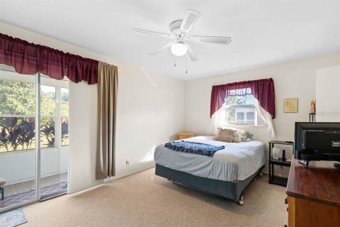 Condo in Sun City Center, Florida, 1 bedroom № 2114134 - photo 14