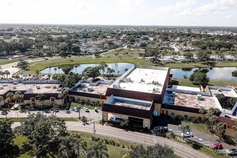 Condo in Sun City Center, Florida, 1 bedroom № 2114134 - photo 27