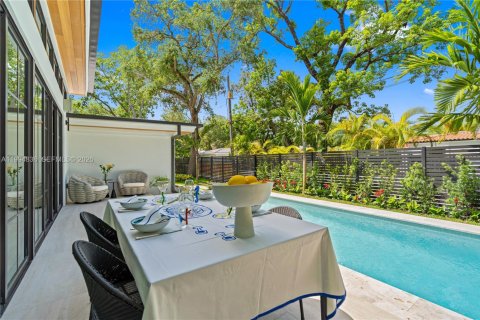 Villa ou maison à vendre à Miami Shores, Floride: 4 chambres, 294.31 m2 № 2058487 - photo 14