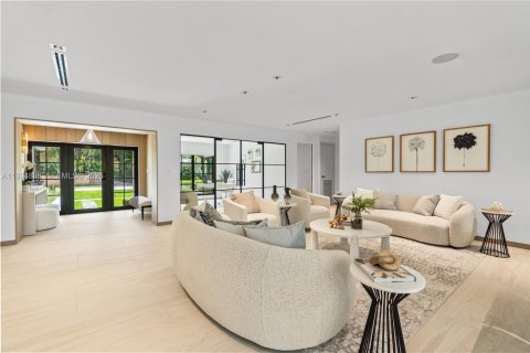 Villa ou maison à vendre à Miami Shores, Floride: 4 chambres, 294.31 m2 № 2058487 - photo 23