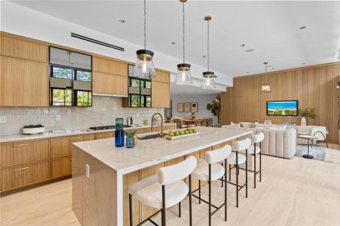 Villa ou maison à vendre à Miami Shores, Floride: 4 chambres, 294.31 m2 № 2058487 - photo 19