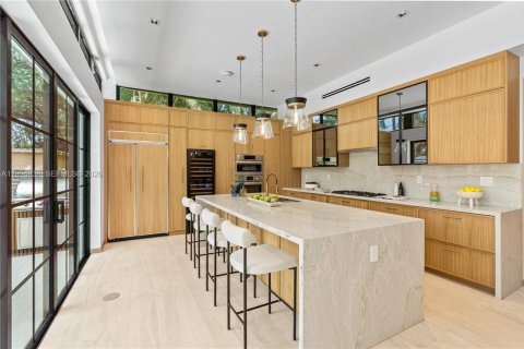 Villa ou maison à vendre à Miami Shores, Floride: 4 chambres, 294.31 m2 № 2058487 - photo 18