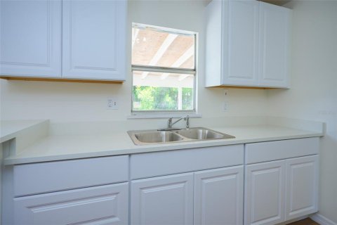 Купить виллу или дом в Брейдентон, Флорида 3 комнаты, 104.79м2, № 2308809 - фото 30