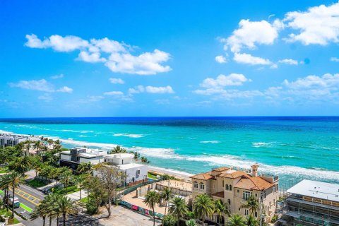 Condo in Highland Beach, Florida, 3 bedrooms  № 2147048 - photo 4