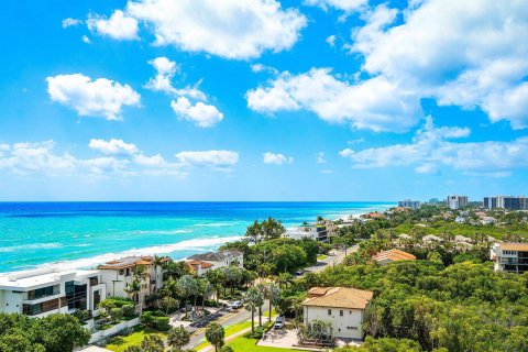 Condo in Highland Beach, Florida, 3 bedrooms  № 2147048 - photo 2