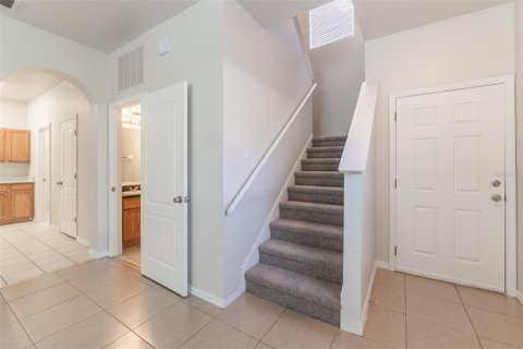 House in Davenport, Florida 4 bedrooms, 139.54 sq.m. № 1792990 - photo 15
