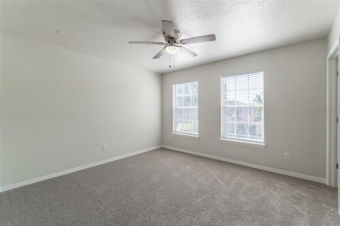 House in Davenport, Florida 4 bedrooms, 139.54 sq.m. № 1792990 - photo 27