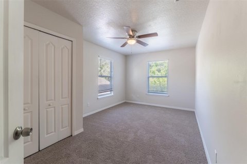 House in Davenport, Florida 4 bedrooms, 139.54 sq.m. № 1792990 - photo 16