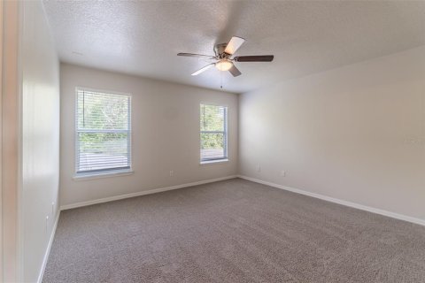 House in Davenport, Florida 4 bedrooms, 139.54 sq.m. № 1792990 - photo 19