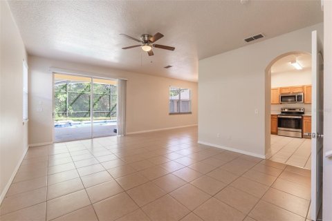 House in Davenport, Florida 4 bedrooms, 139.54 sq.m. № 1792990 - photo 4